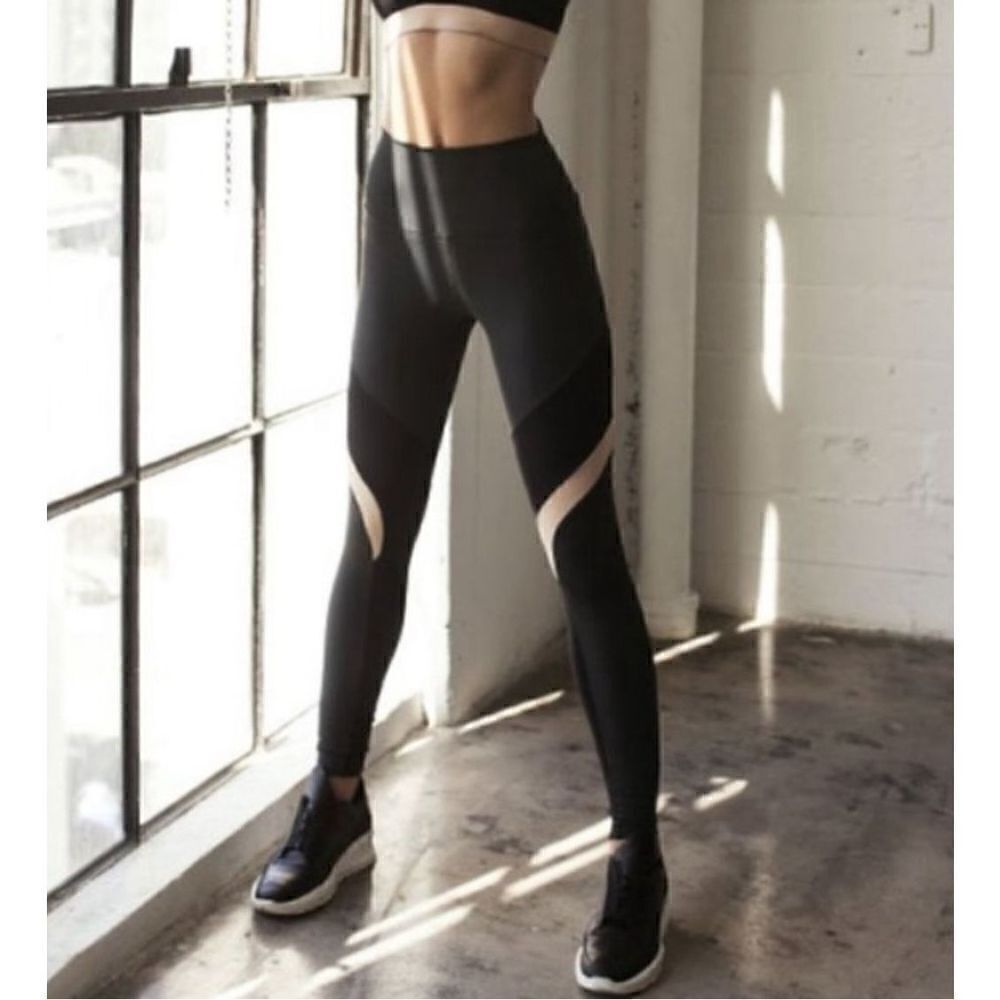 REN Lexi Leggings High Waisted Legging XS & Bra Skye Set S Charcoal Black & Nude - Picture 4 of 9
